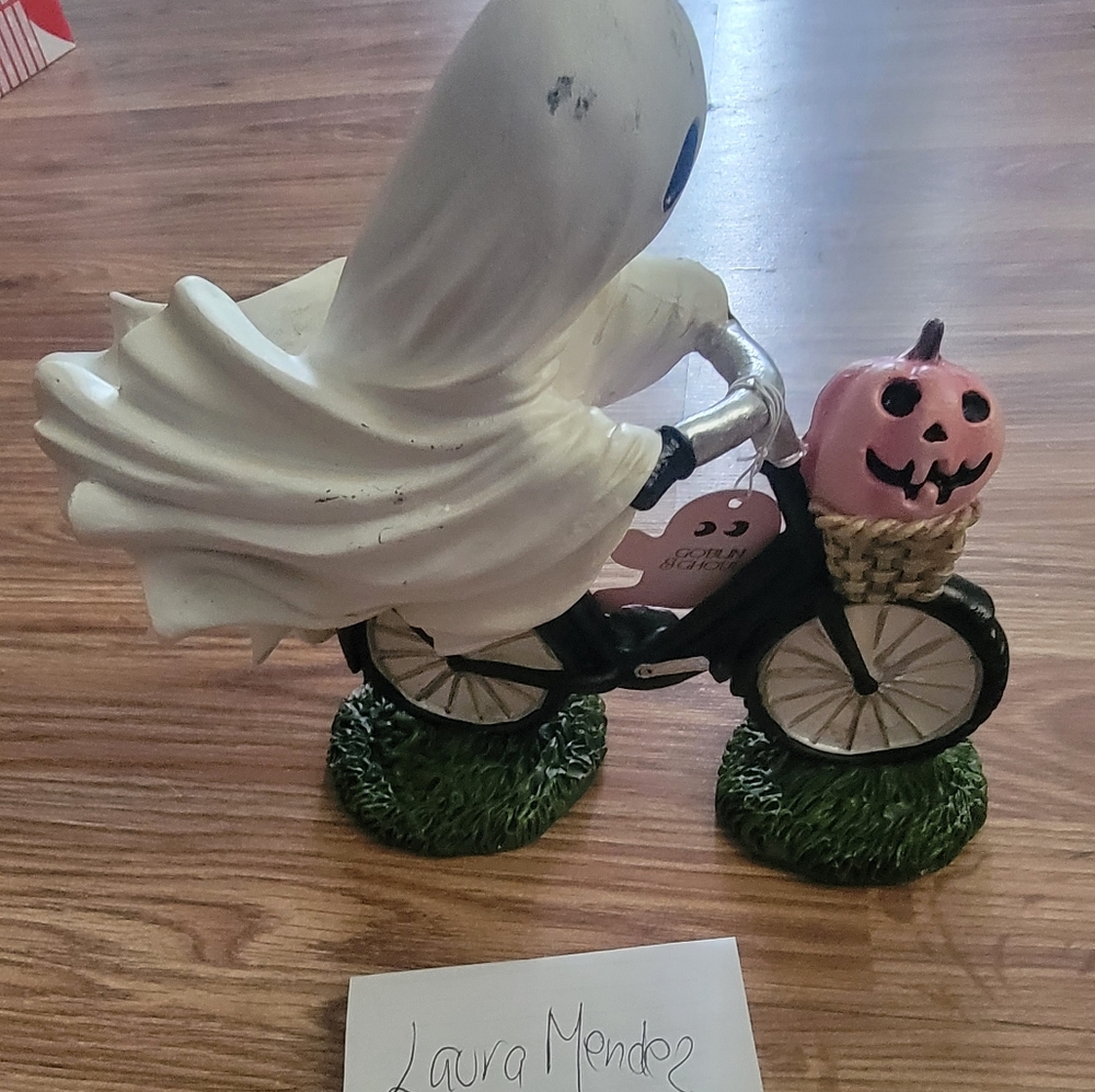 Viral Goblin and Ghoul Ghost Riding a Bike!
